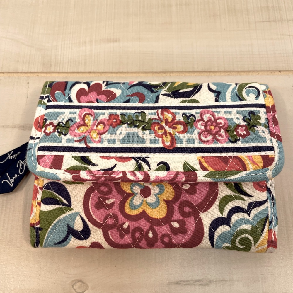 Vera Bradley NEW Pink/Blue/Green Floral Trifold Wallet